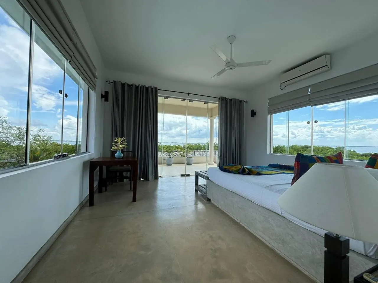 Villa Mirisgala - Luxury Villa By Negombo Lagoon Sri Lanka