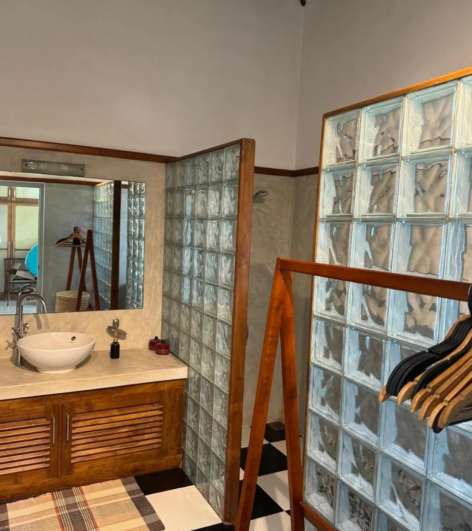 Villa Mirisgala - Luxury Villa By Negombo Lagoon