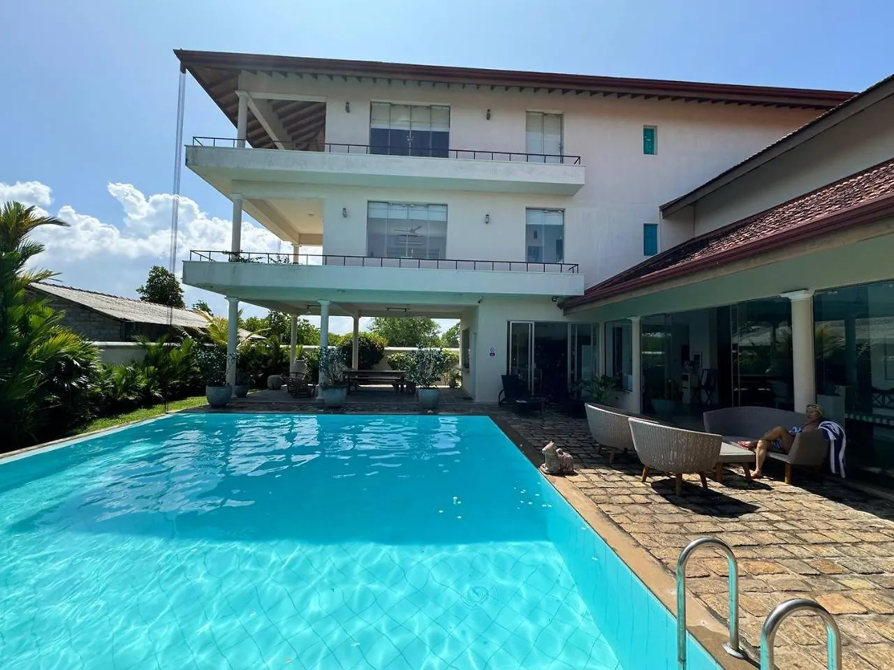 Villa Mirisgala - Luxury Villa By Negombo Lagoon
